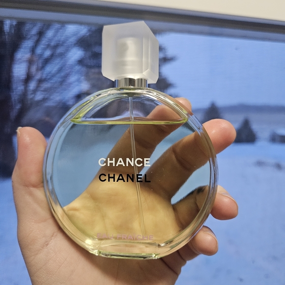 CHANEL Chance Eau Fraîche with Light Green Tint - Picture 2 of 2